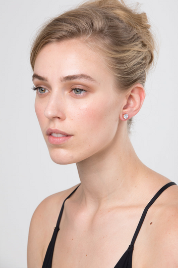ballet stud earring