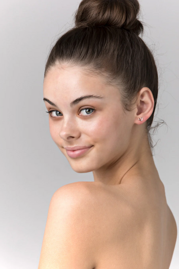 petite heart earring