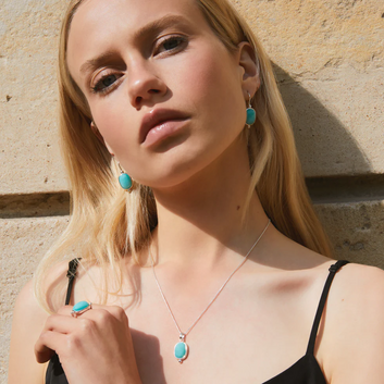 fleur amazonite pendant