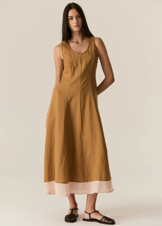 speck contrast dress