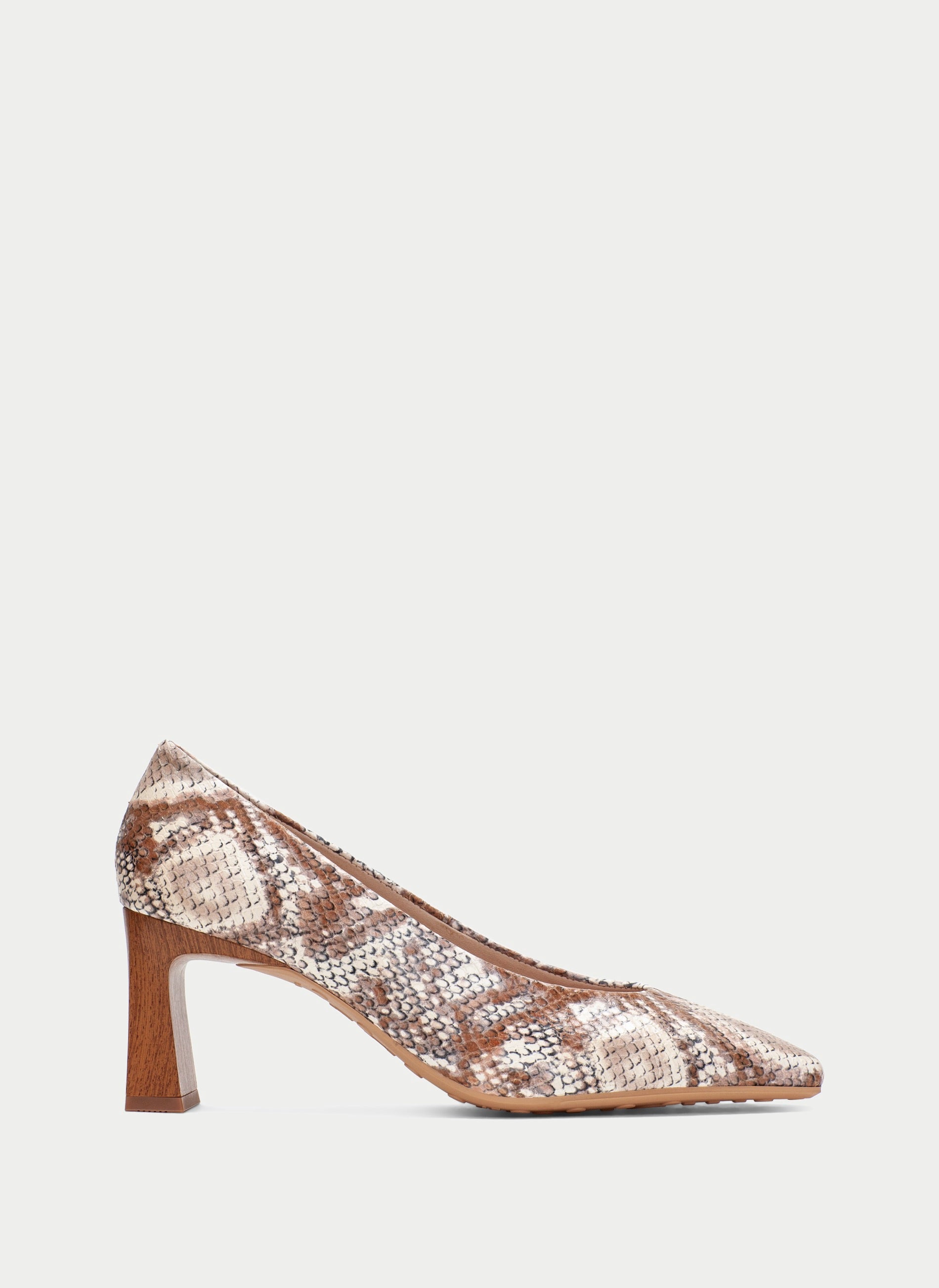 Hispanitas Amapola heeled mule in Pyton Natural python-embossed leather, side profile showing the sculptural wood-effect heel