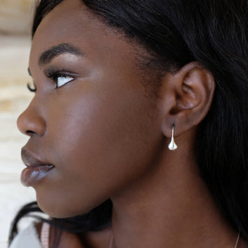 Baby Tears Earring - silver