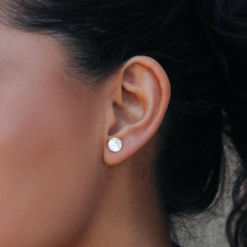 Double Beat Stud Earring